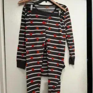 Heart-Themed Maternity Pajamas by‎ Old Navy Size Medium (Gently-Used)